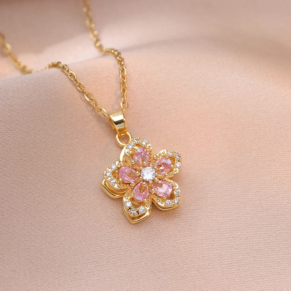 Rotating Flower Pendant Necklace